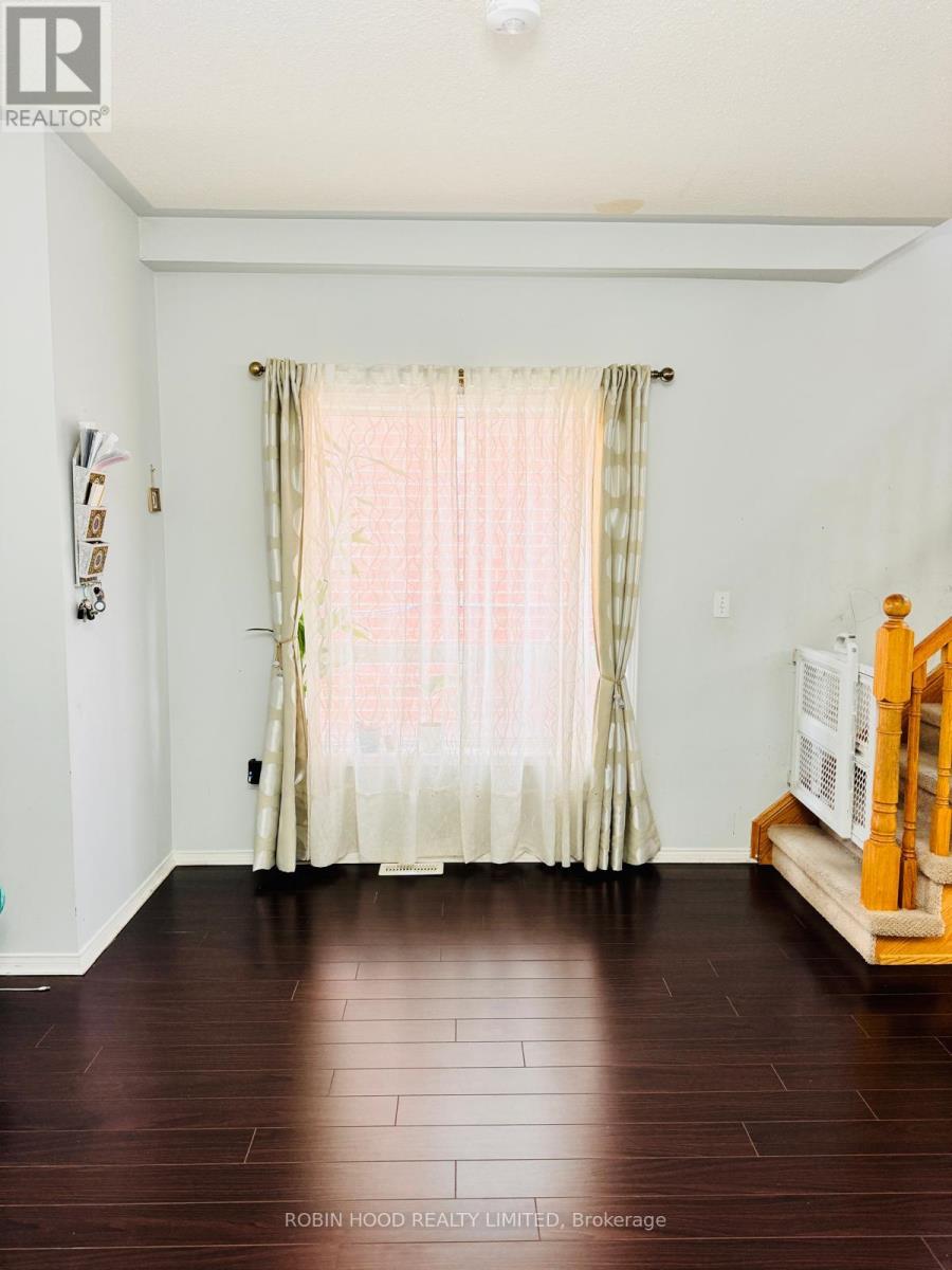 Main - 74 Pennyroyal Crescent, Brampton, Ontario  L6S 6J6 - Photo 26 - W12651948