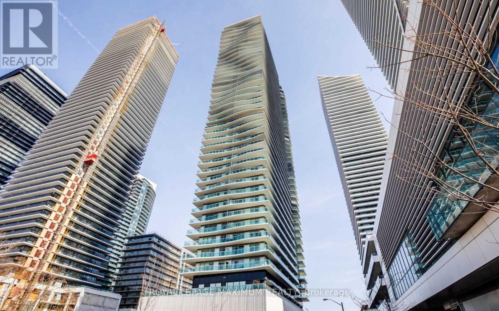 702 - 33 Shore Breeze Drive, Toronto, Ontario  M8V 0G1 - Photo 2 - W12651970