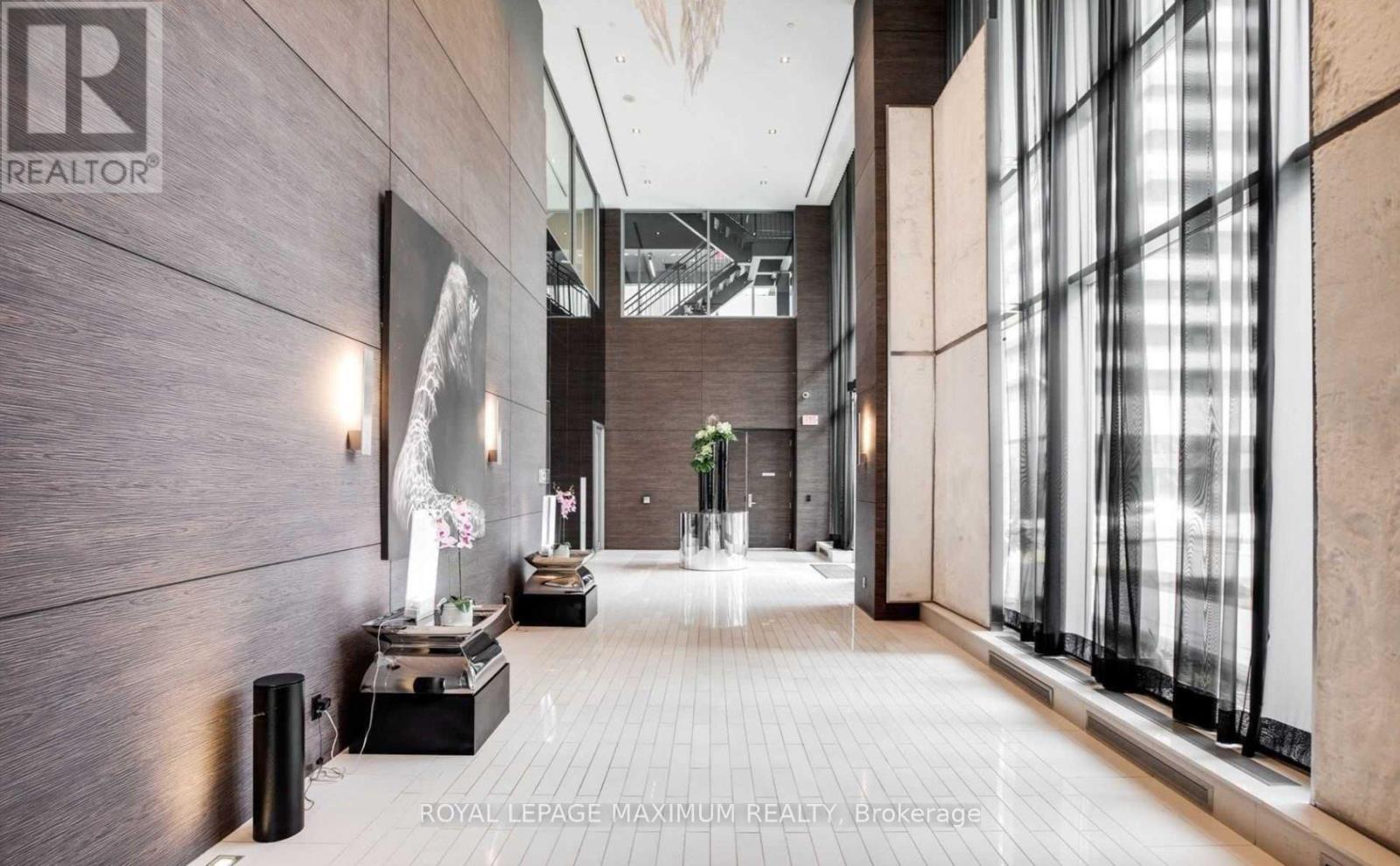 702 - 33 Shore Breeze Drive, Toronto, Ontario  M8V 0G1 - Photo 3 - W12651970