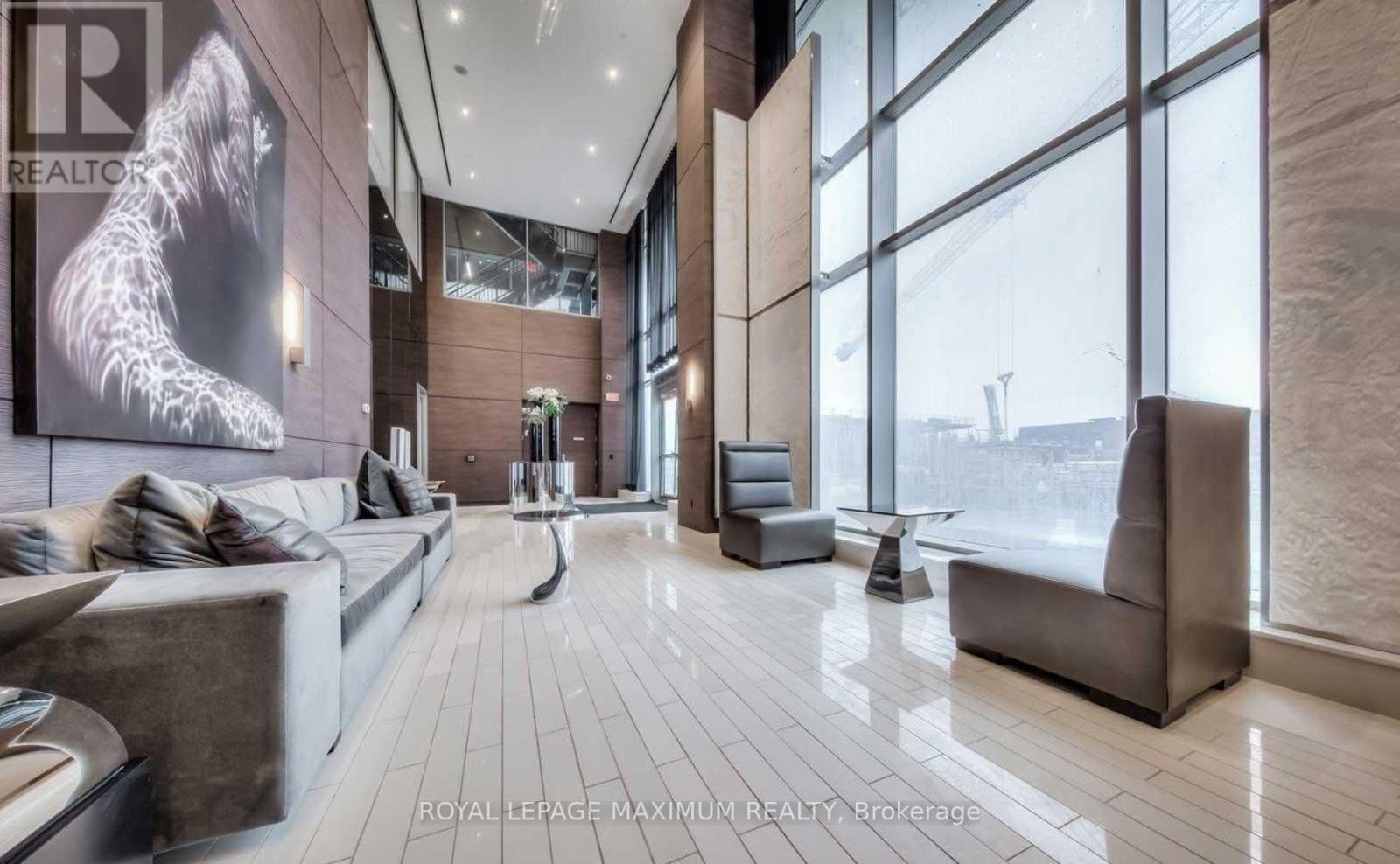 702 - 33 Shore Breeze Drive, Toronto, Ontario  M8V 0G1 - Photo 4 - W12651970