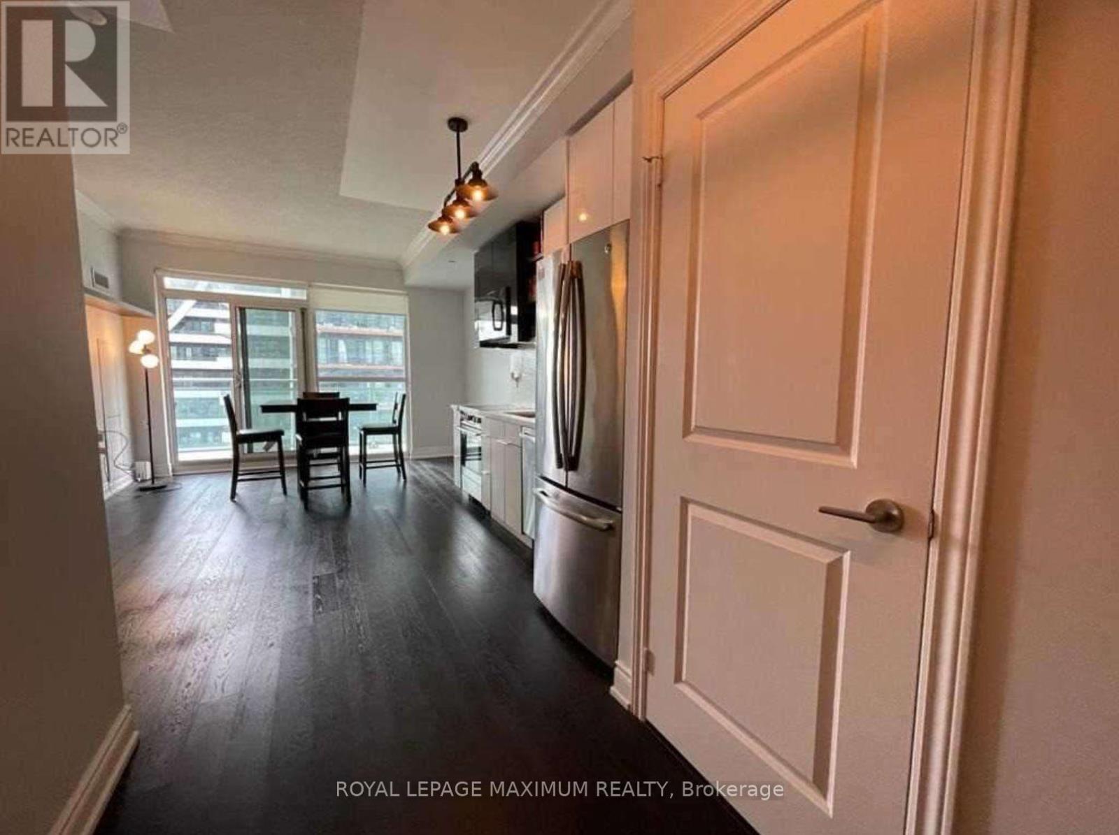 702 - 33 Shore Breeze Drive, Toronto, Ontario  M8V 0G1 - Photo 5 - W12651970