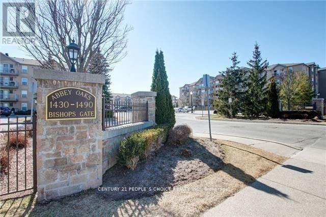 114 - 1490 Bishops Gate, Oakville (Ga Glen Abbey), Ontario  L6M 4N1 - Photo 2 - W12652036