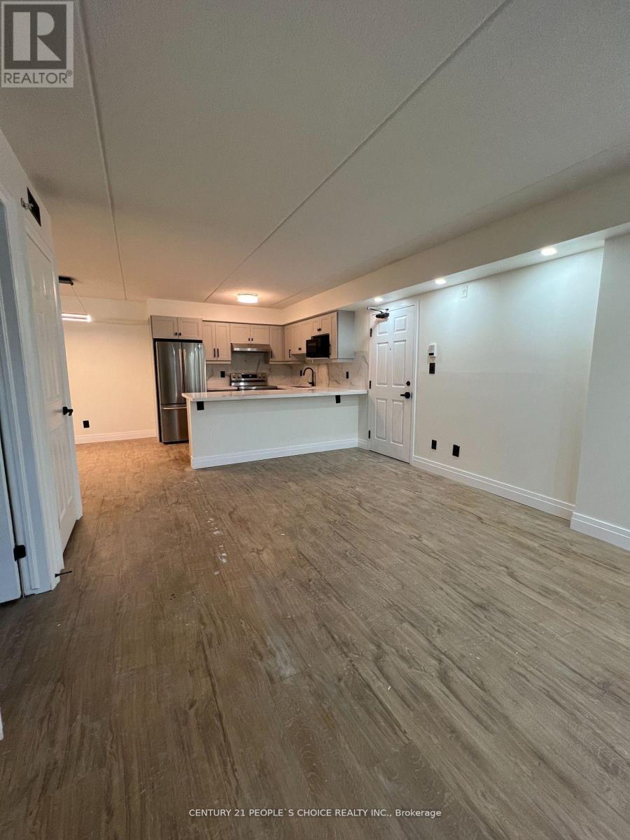 114 - 1490 Bishops Gate, Oakville (Ga Glen Abbey), Ontario  L6M 4N1 - Photo 5 - W12652036