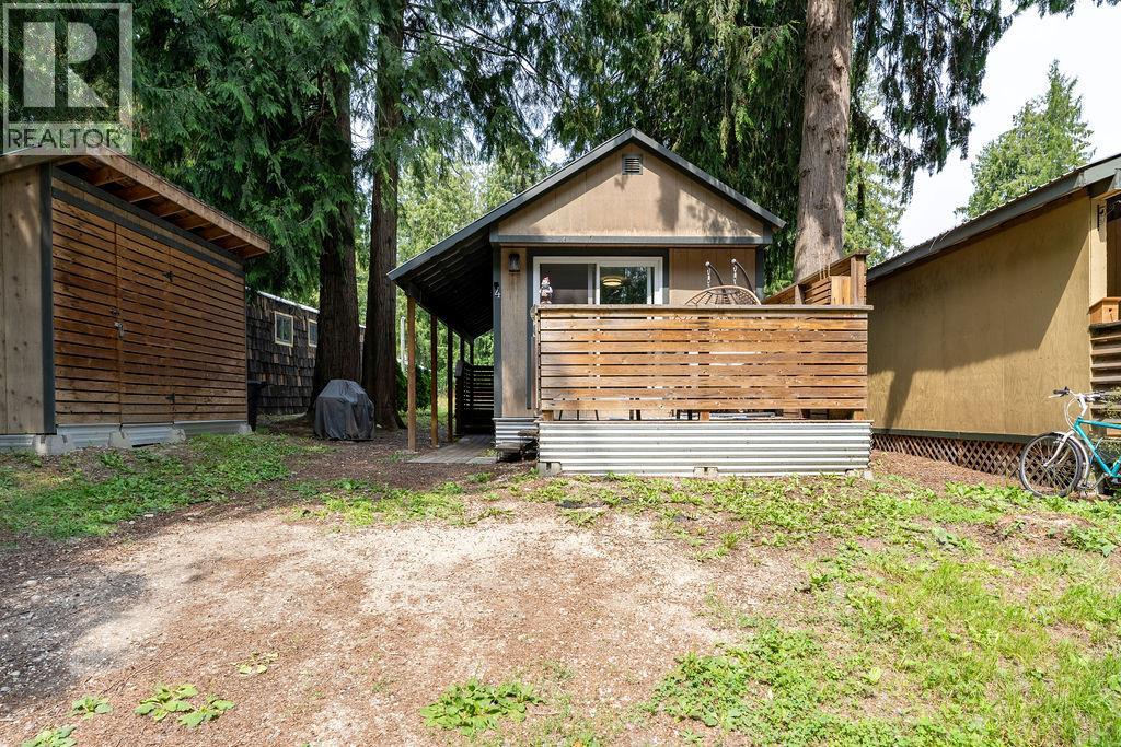 1079 Lundell Road Unit# 4, Revelstoke, British Columbia