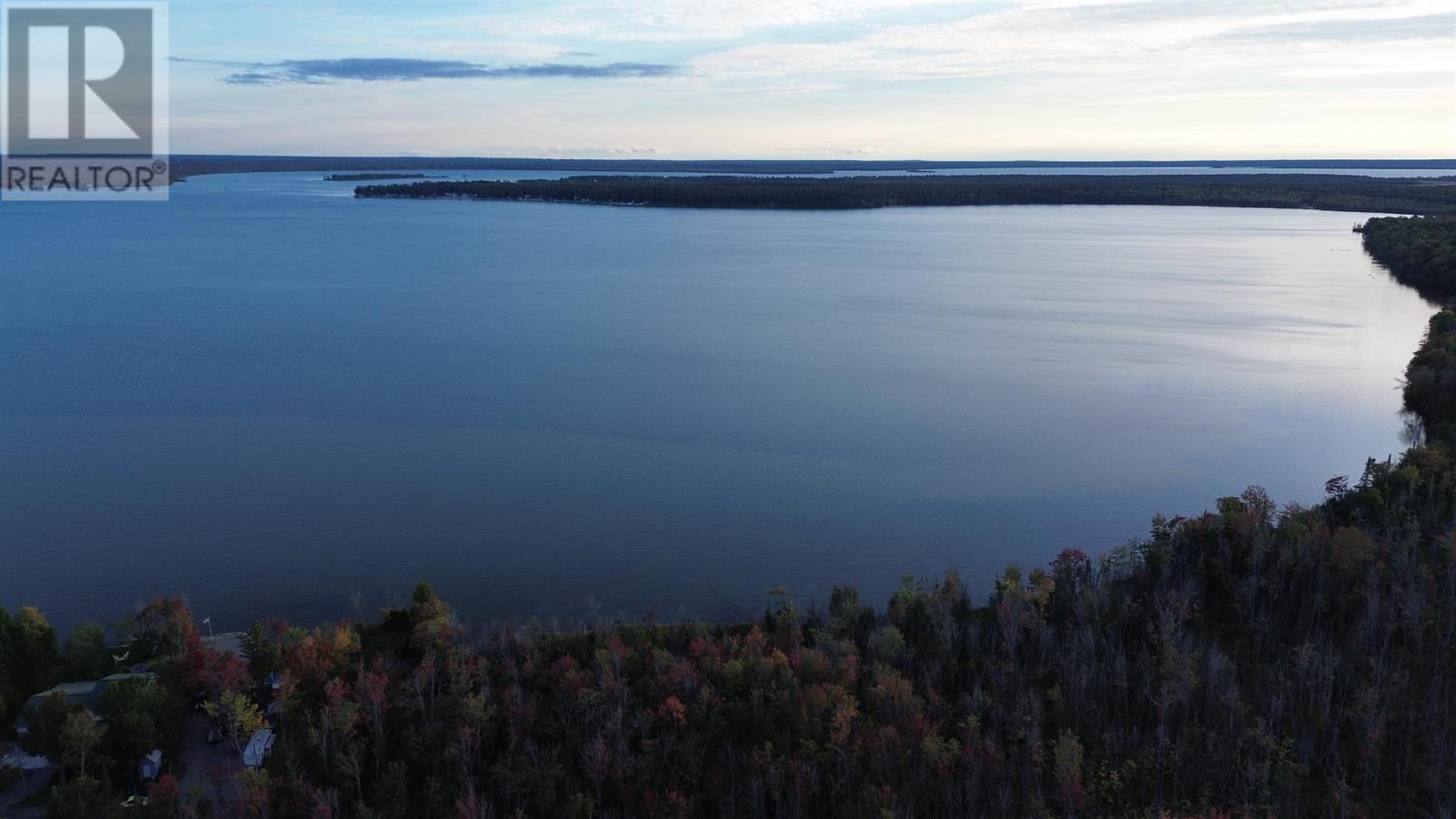 28 Wentworth St, Sault Ste. Marie, Ontario  P6A 5K6 - Photo 3 - SM252710