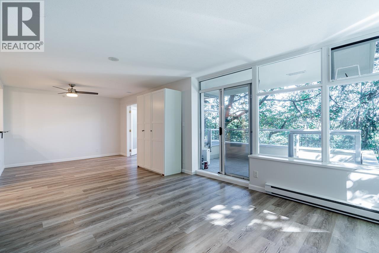 005 9298 University Crescent, Burnaby, British Columbia  V5A 4X8 - Photo 14 - R3075032