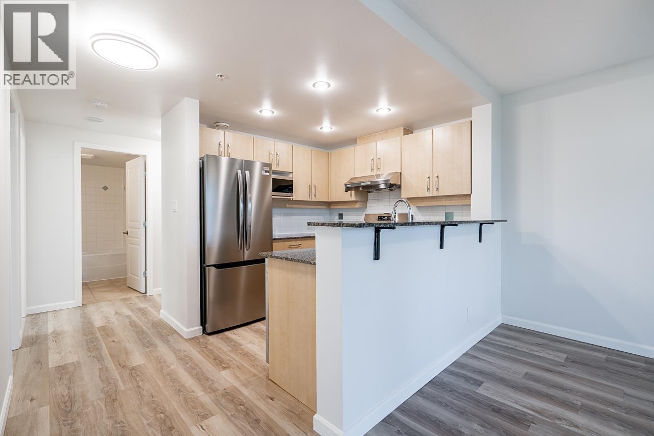 005 9298 University Crescent, Burnaby, British Columbia  V5A 4X8 - Photo 19 - R3075032