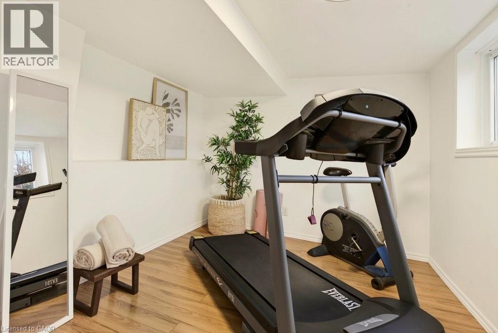 16 Old Oxford Road, St. Catharines, Ontario  L2M 2J9 - Photo 40 - 40795143