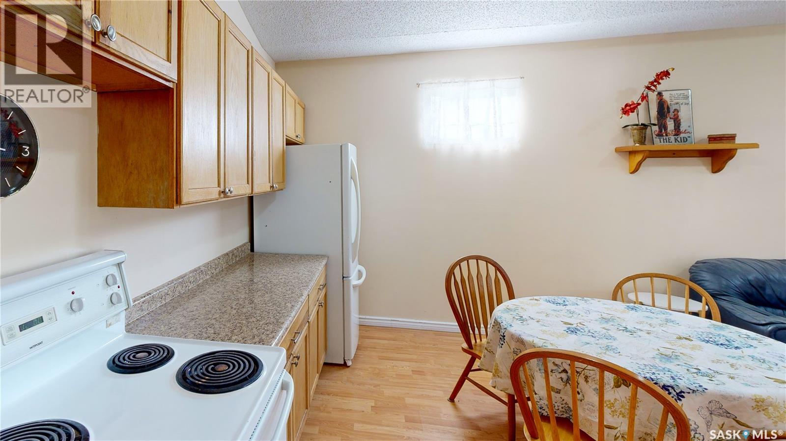 827 15th Avenue, Regina, Saskatchewan  S4N 0V2 - Photo 7 - SK025127