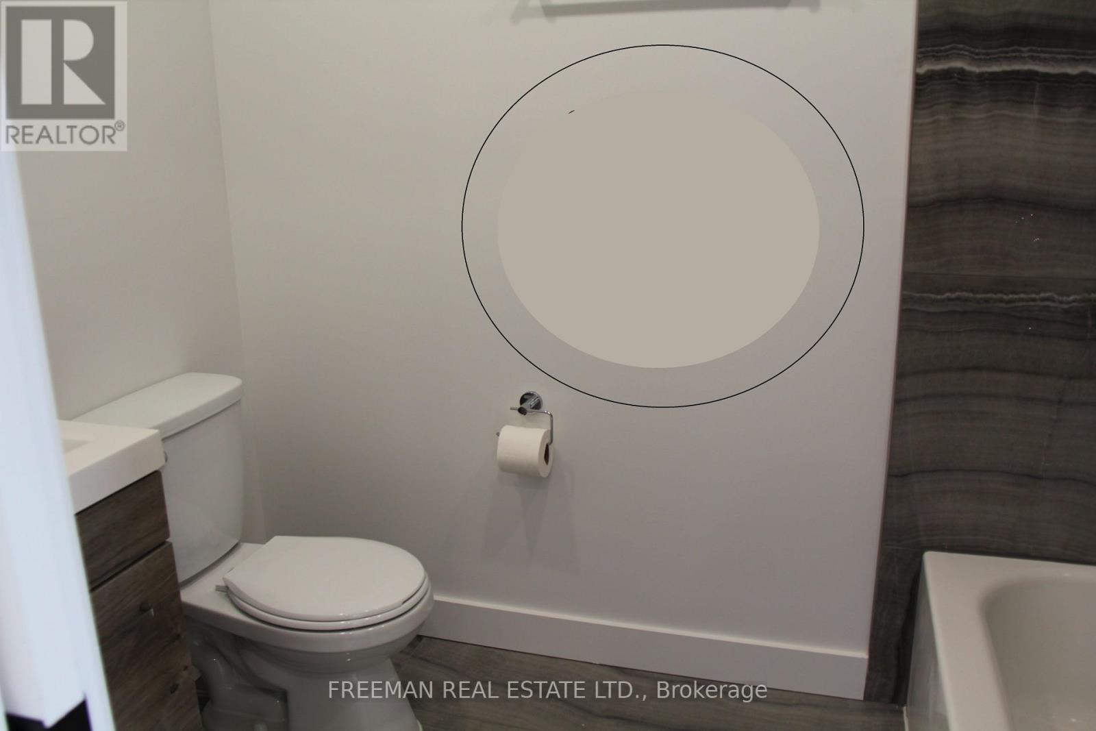 2 - 3449 Yonge Street, Toronto, Ontario  M4N 2N3 - Photo 6 - C12652064