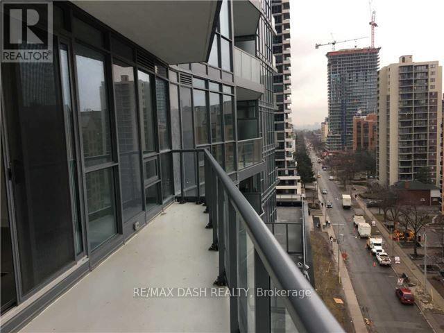 902 - 30 Roehampton Avenue, Toronto, Ontario  M4P 1R2 - Photo 5 - C12652080