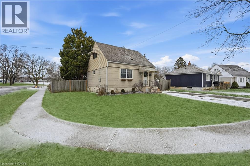 53 Alexander Drive, Brantford, Ontario  N3T 5C4 - Photo 4 - 40795172