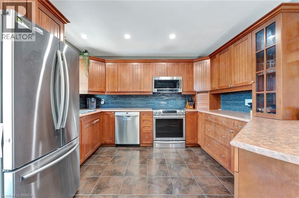 46 Todd Street, Brantford, Ontario  N3R 2P7 - Photo 10 - 40781074