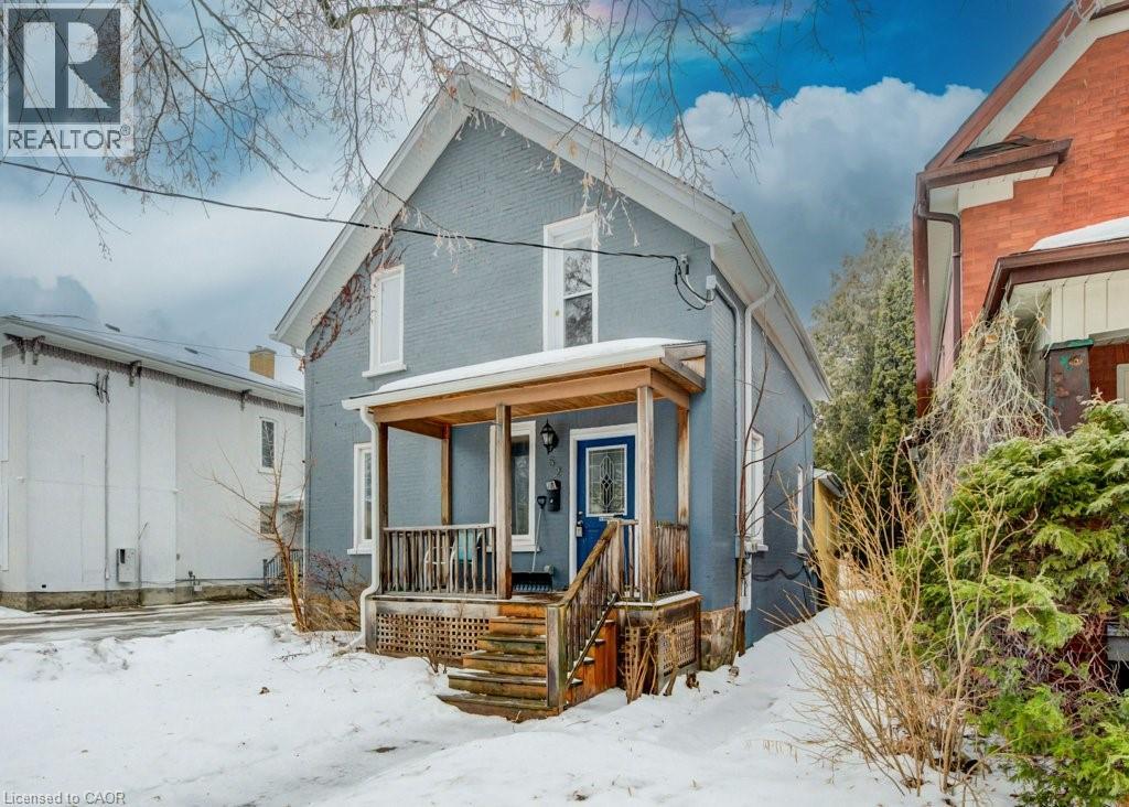 52 Chapel Street, Kitchener, Ontario  N2H 2T1 - Photo 1 - 40791720