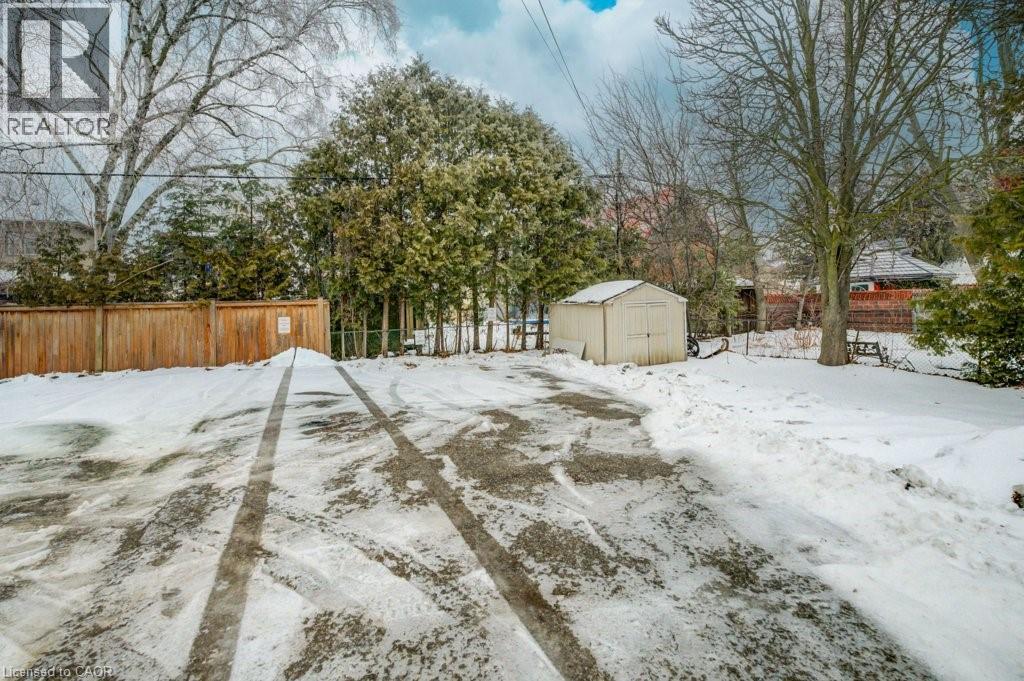 52 Chapel Street, Kitchener, Ontario  N2H 2T1 - Photo 28 - 40791720