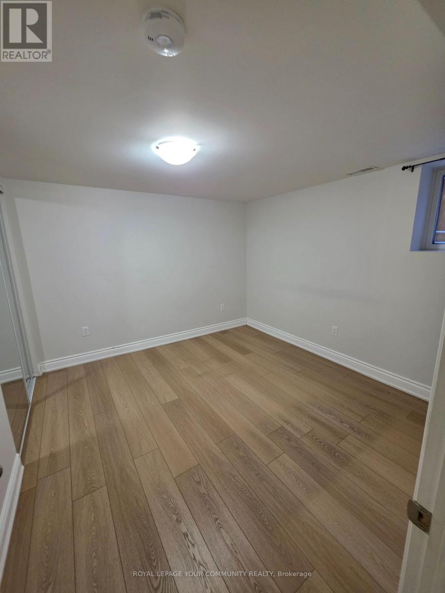 2 Hardisty Drive, Toronto, Ontario  M9W 2N1 - Photo 7 - W12652050