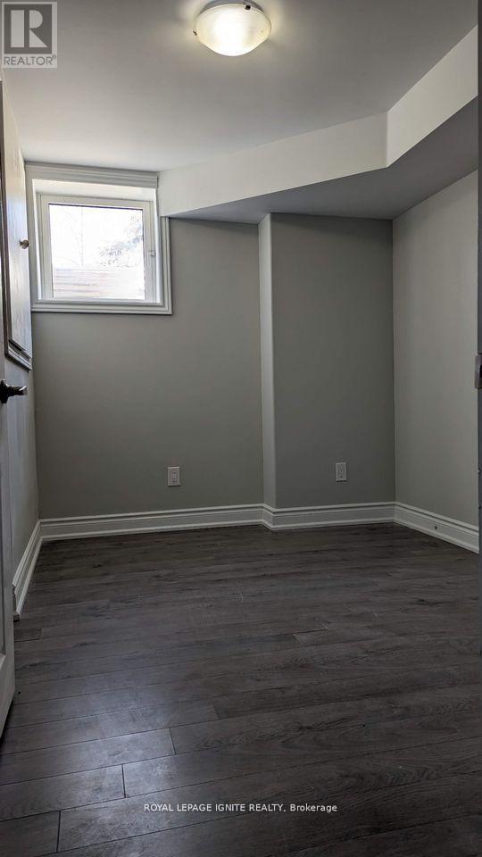 Bsmt - 5952 Chalfont Crescent, Mississauga, Ontario  L5M 6K7 - Photo 10 - W12652056