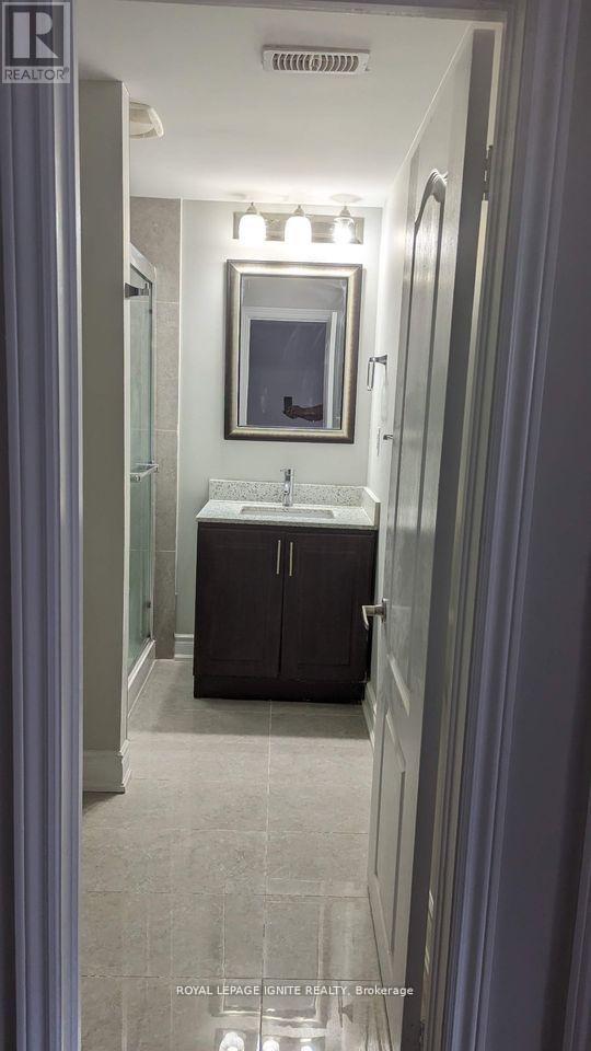 Bsmt - 5952 Chalfont Crescent, Mississauga, Ontario  L5M 6K7 - Photo 8 - W12652056