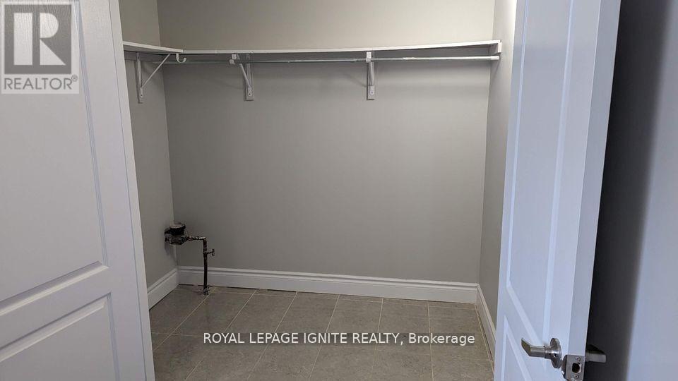 Bsmt - 5952 Chalfont Crescent, Mississauga, Ontario  L5M 6K7 - Photo 9 - W12652056