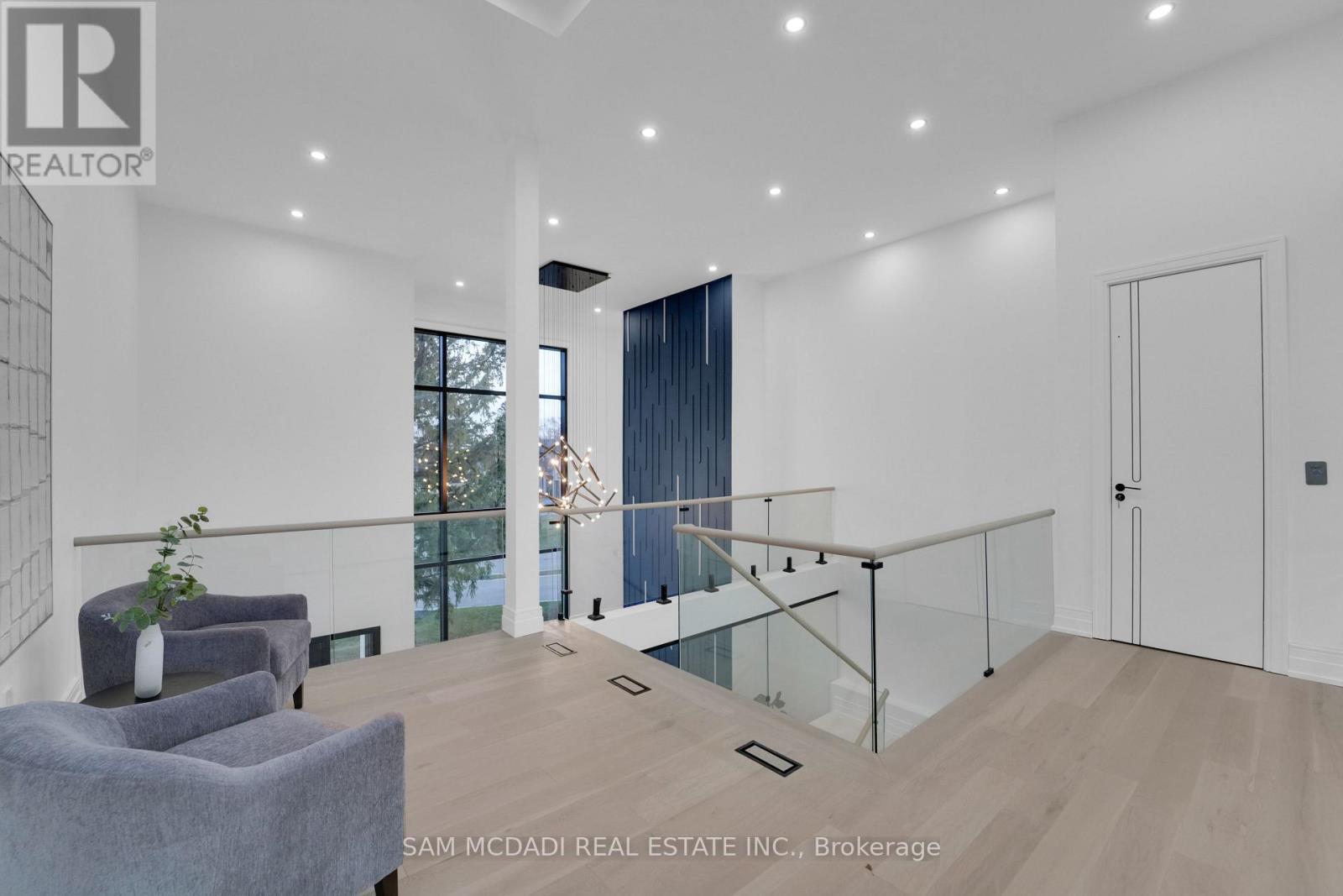 468 Saville Crescent, Oakville, Ontario  L6L 3V1 - Photo 23 - W12652076