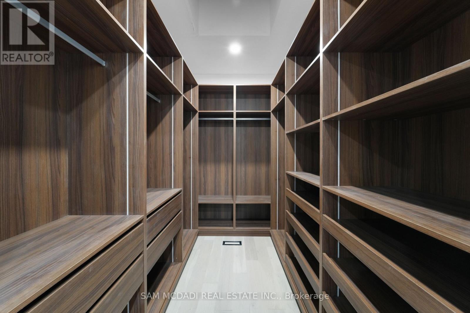 468 Saville Crescent, Oakville, Ontario  L6L 3V1 - Photo 29 - W12652076