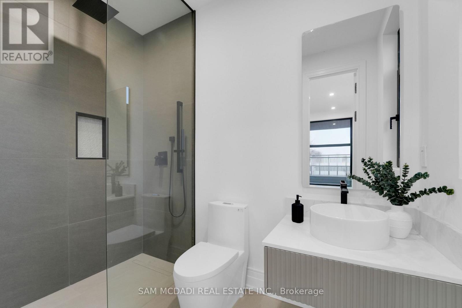 468 Saville Crescent, Oakville, Ontario  L6L 3V1 - Photo 31 - W12652076