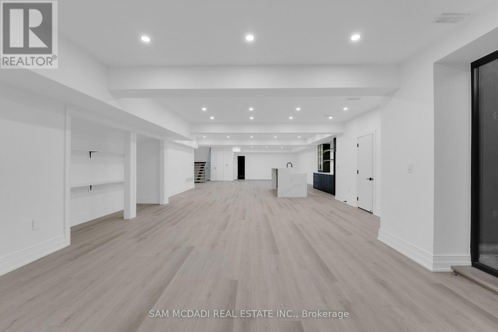 468 Saville Crescent, Oakville, Ontario  L6L 3V1 - Photo 35 - W12652076