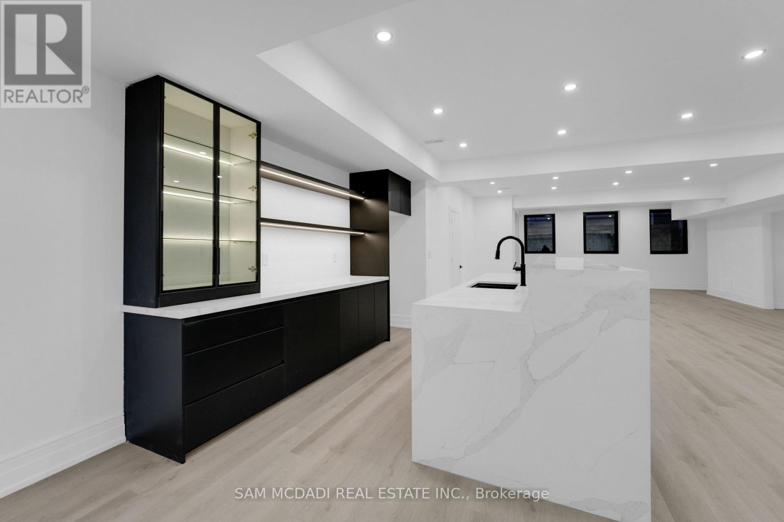 468 Saville Crescent, Oakville, Ontario  L6L 3V1 - Photo 41 - W12652076