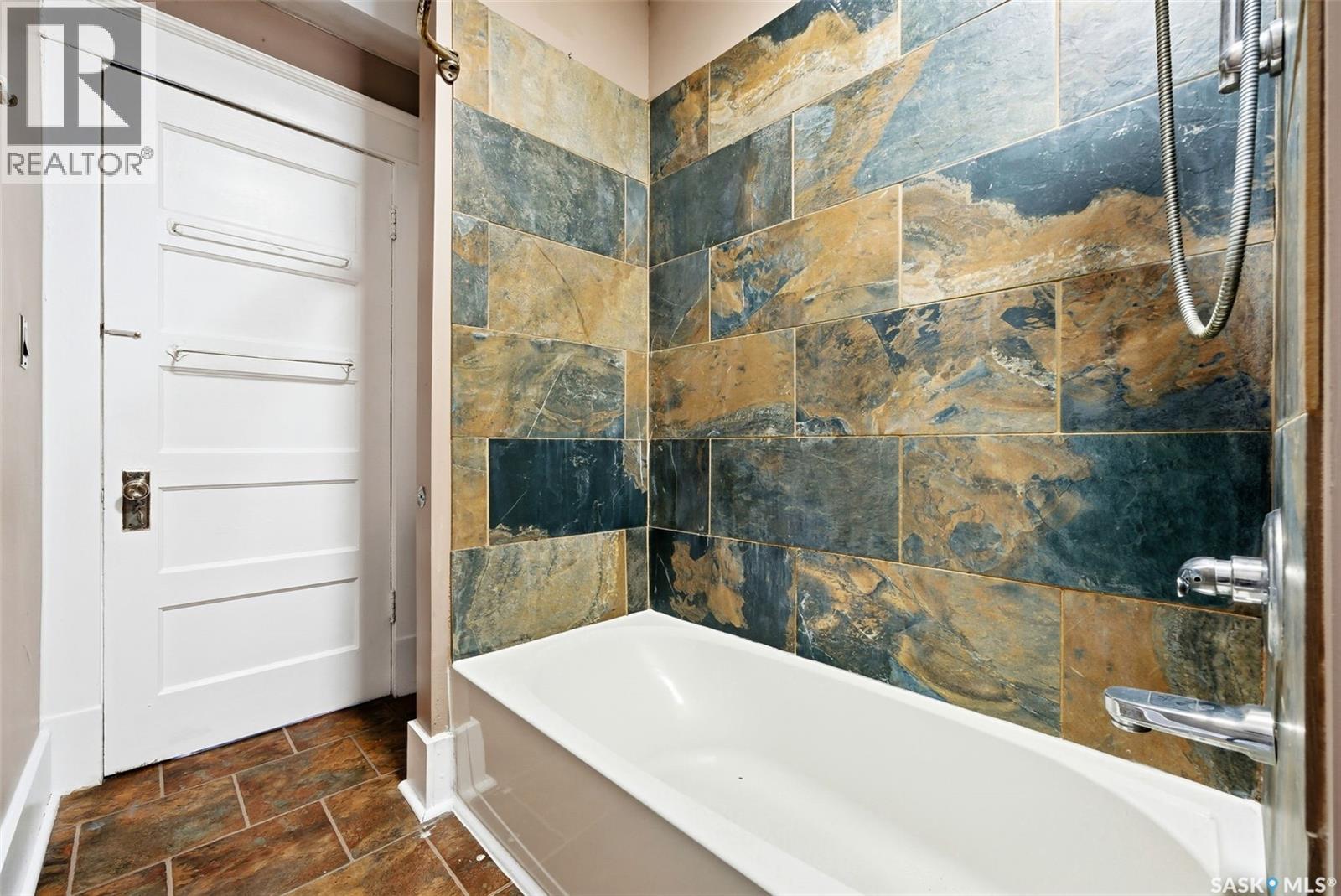 17 2201 14th Avenue, Regina, Saskatchewan  S4P 0X9 - Photo 14 - SK025920