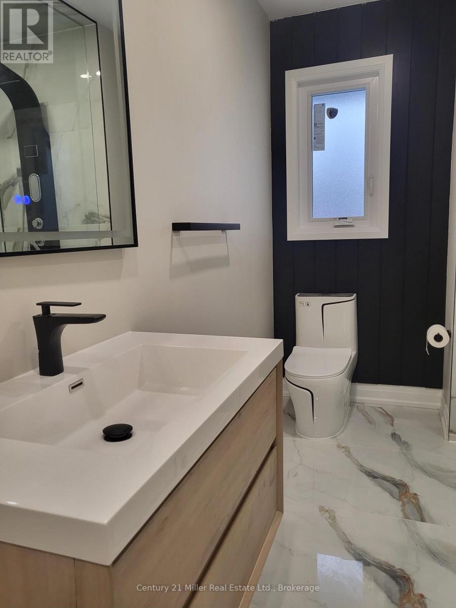 Upper Level - 19 Masterson Drive, St. Catharines, Ontario  L2T 3N9 - Photo 6 - X12652086