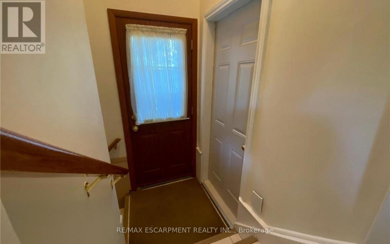 98 Laurier Avenue, Hamilton, Ontario  L9C 3S4 - Photo 32 - X12652044