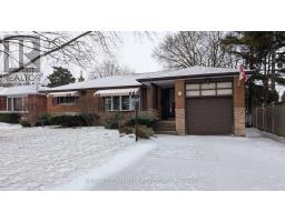 98 LAURIER AVENUE, Hamilton, Ontario