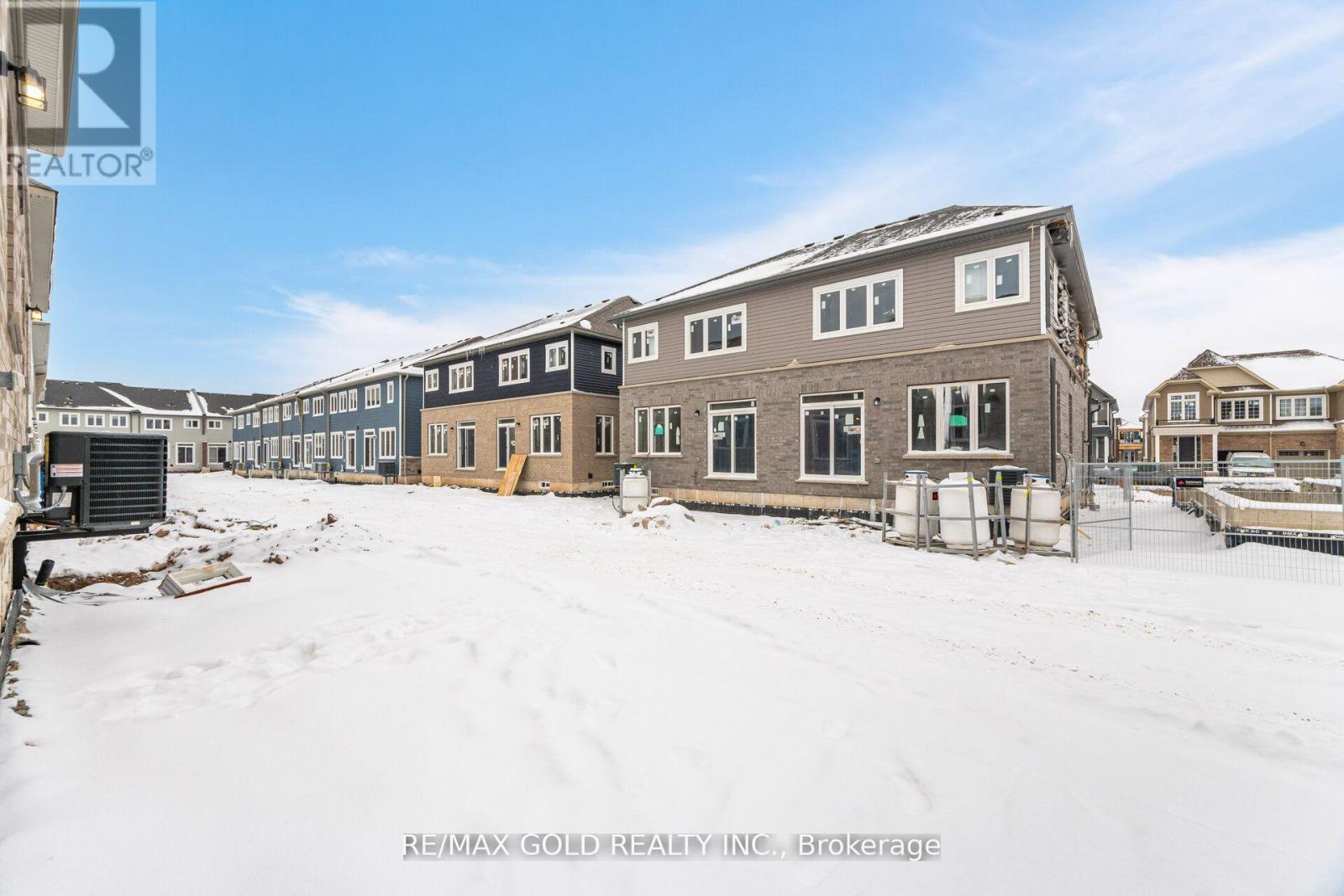 109 Molozzi Street, Erin, Ontario  N0B 1T0 - Photo 38 - X12652058