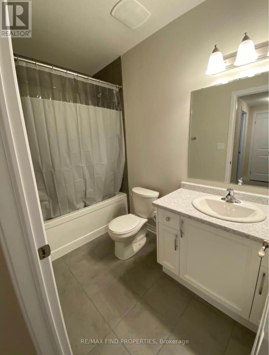 20 Vitality Drive, Kitchener, Ontario  N2R 0R7 - Photo 6 - X12649446