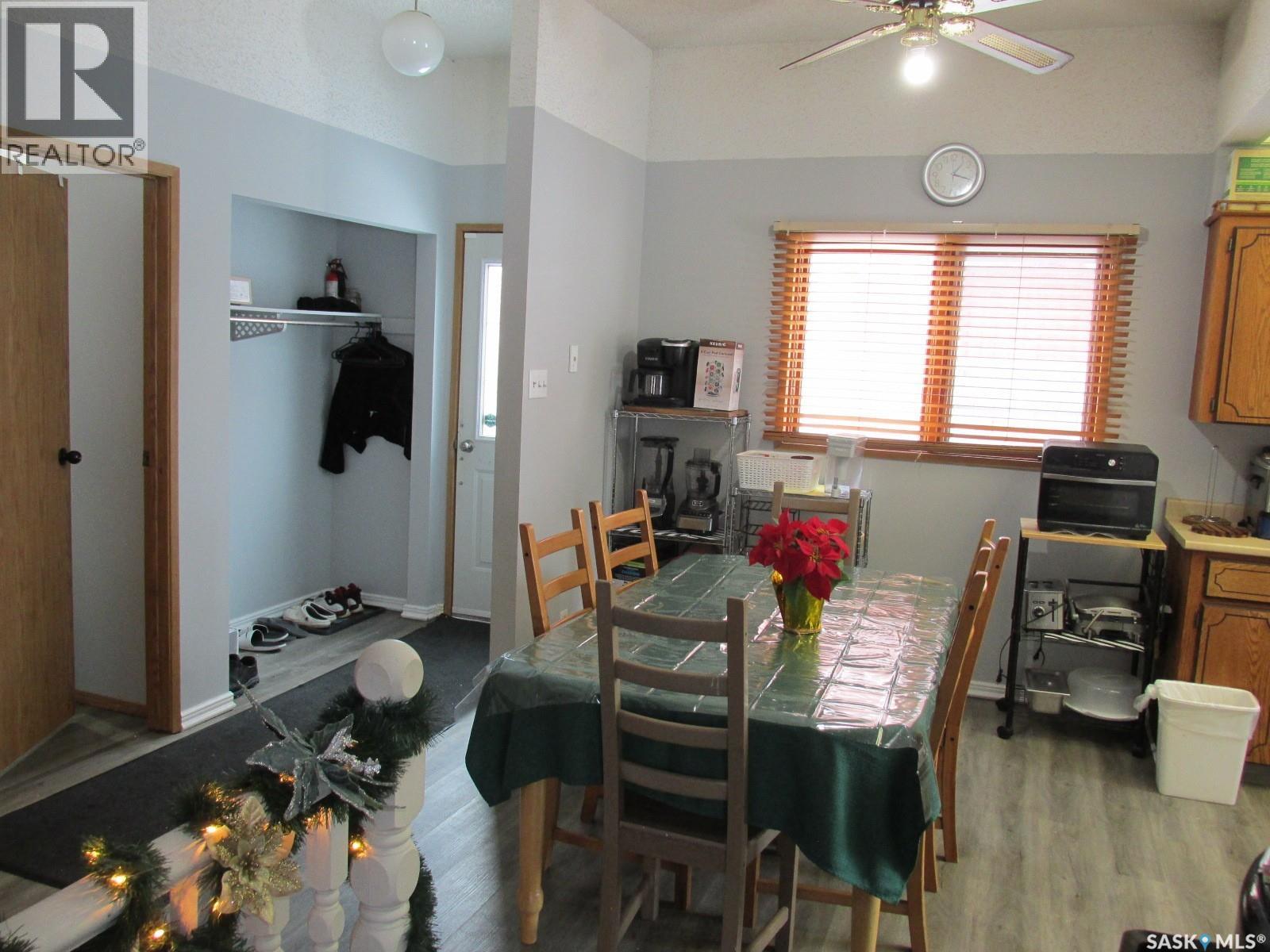 804 - 806 9th Avenue W, Nipawin, Saskatchewan  S0E 1E0 - Photo 29 - SK014517