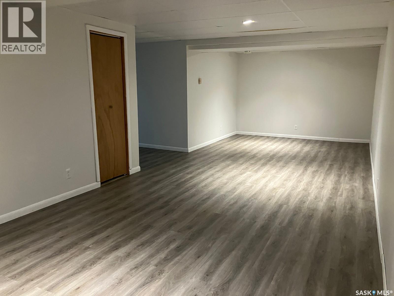 804 - 806 9th Avenue W, Nipawin, Saskatchewan  S0E 1E0 - Photo 41 - SK014517