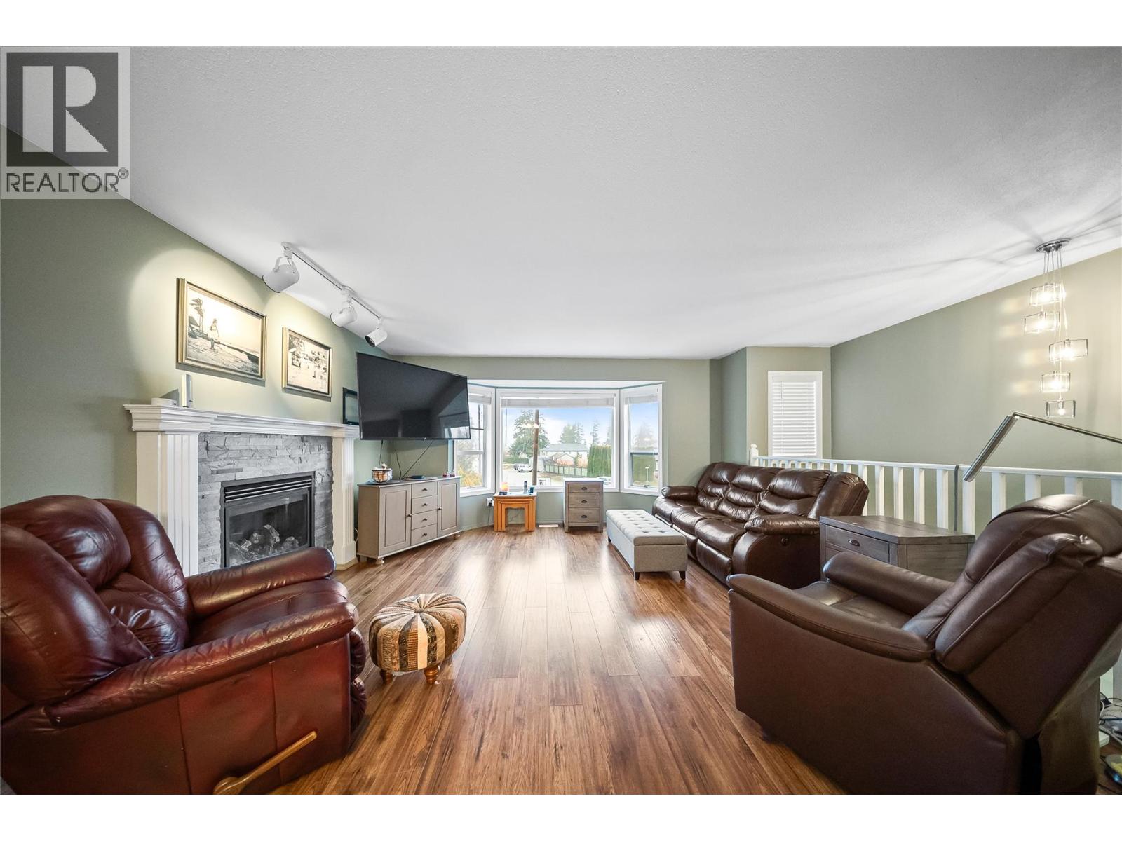 3230 Regent Road, West Kelowna, British Columbia