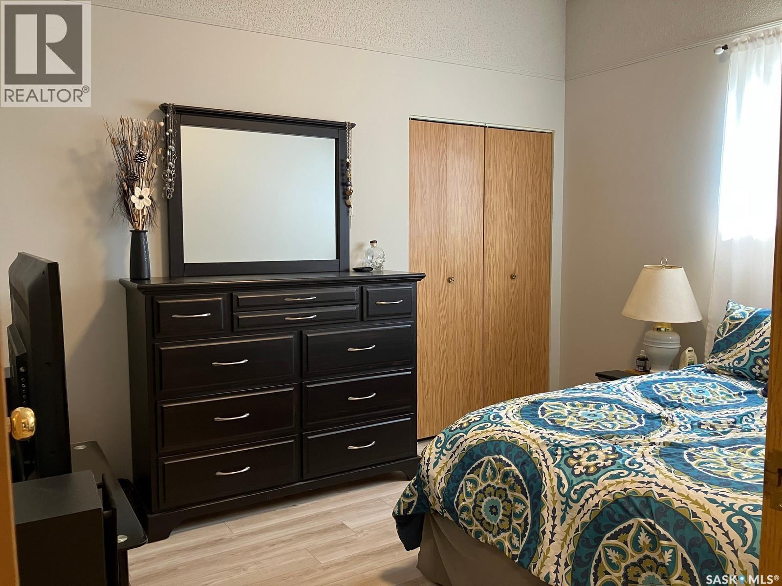 804 - 806 9th Avenue W, Nipawin, Saskatchewan  S0E 1E0 - Photo 17 - SK014517