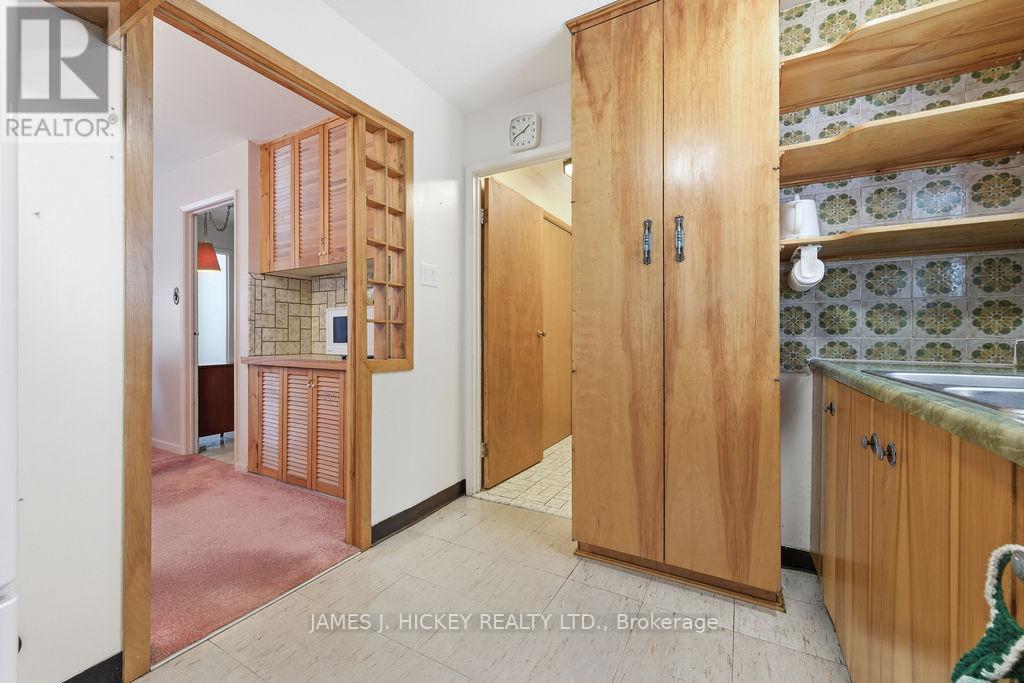 94 Glendale Avenue, Deep River, Ontario  K0J 1P0 - Photo 14 - X12652092