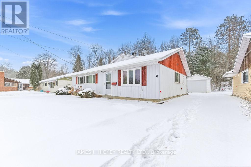 94 Glendale Avenue, Deep River, Ontario  K0J 1P0 - Photo 2 - X12652092