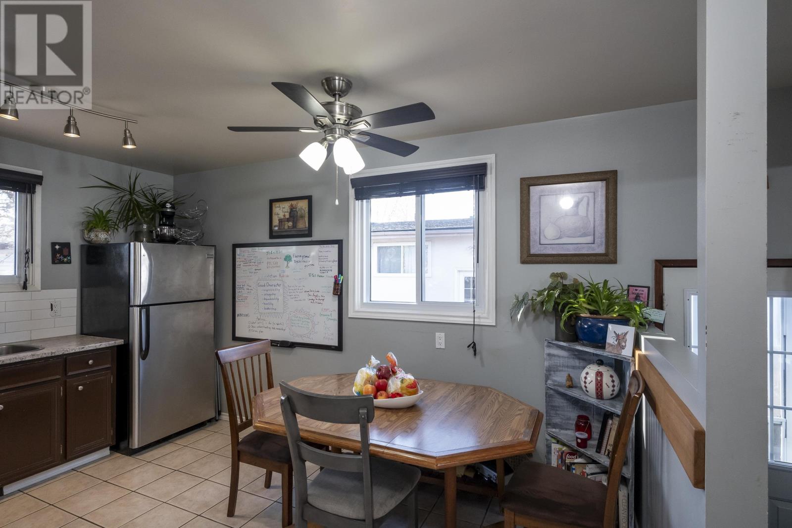 522 Redwood Ave W, Thunder Bay, Ontario  P7C 5A3 - Photo 10 - TB253660