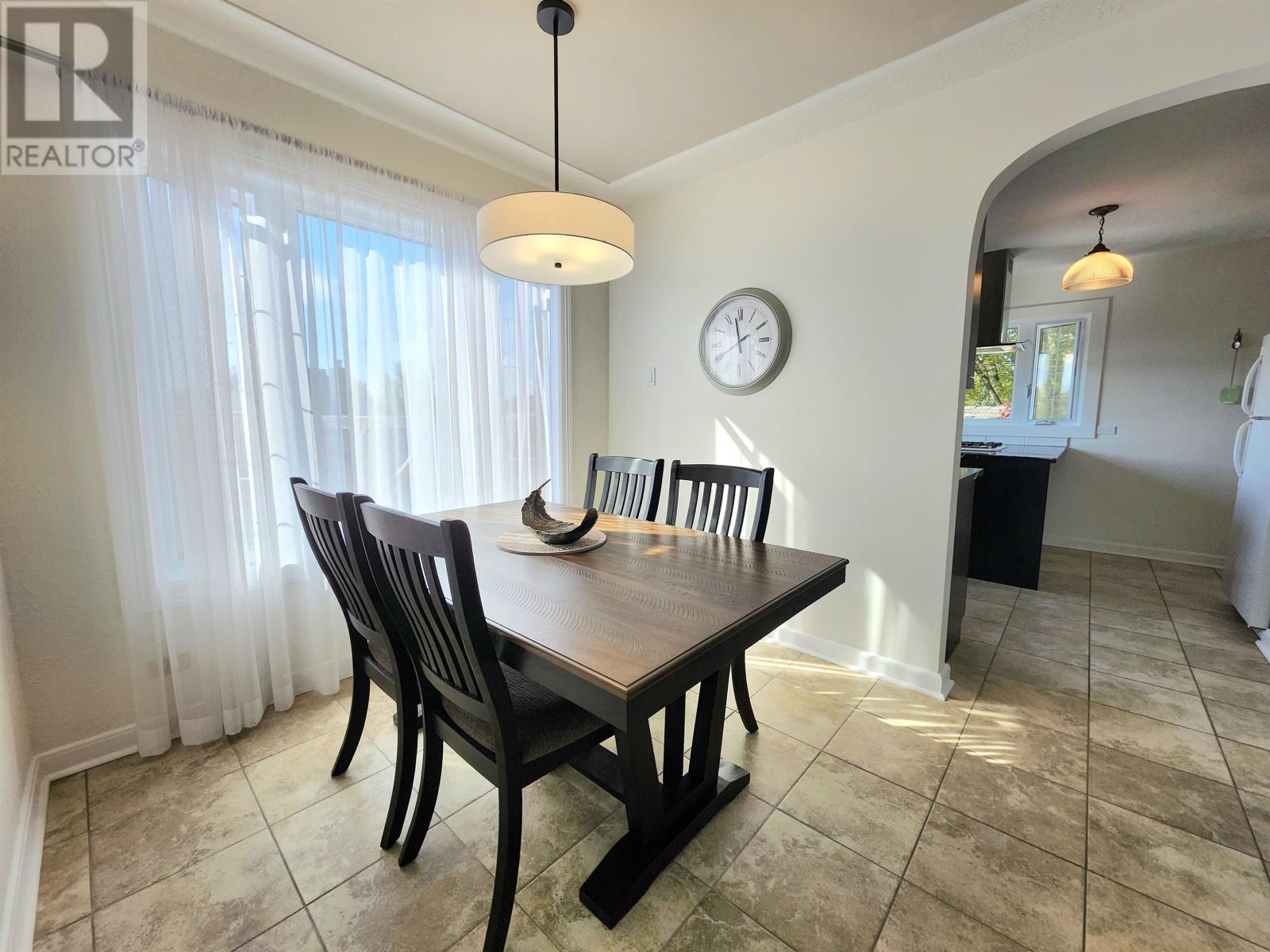 214 Sixth Ave, Kenora, Ontario  P9N 2C1 - Photo 14 - TB253681