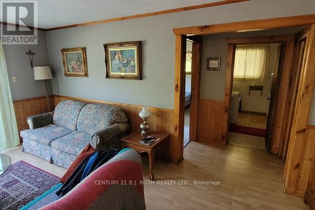 669 Rye Road, Parry Sound, Ontario  P0A 1X0 - Photo 19 - X12353410