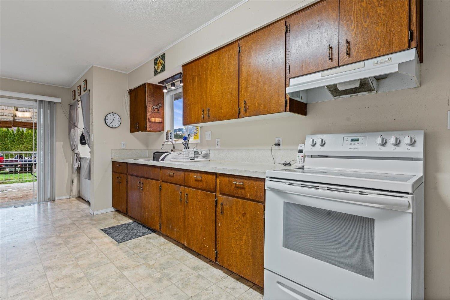 1549 Vimy Road, Agassiz, Agassiz, British Columbia  V0M 1A0 - Photo 13 - R3075042