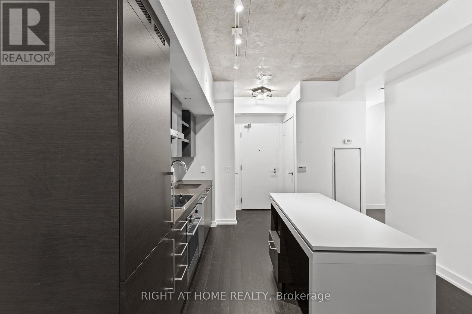 318 - 1030 King Street W, Toronto, Ontario  M6K 0B4 - Photo 10 - C12652104