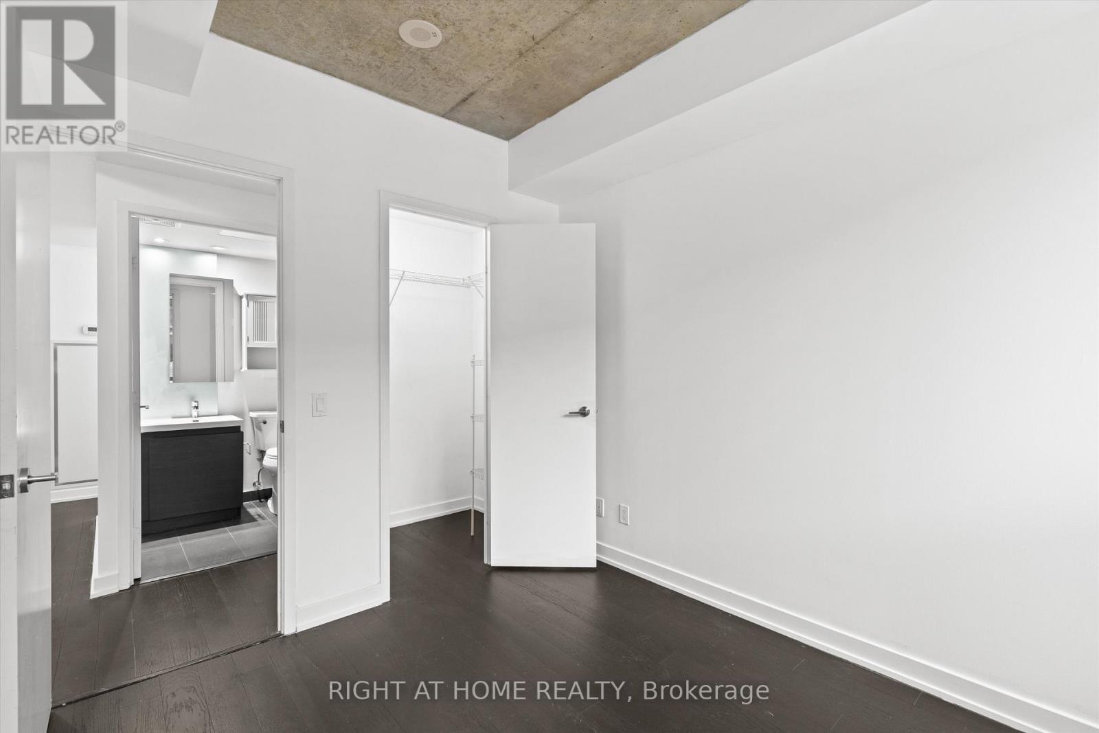 318 - 1030 King Street W, Toronto, Ontario  M6K 0B4 - Photo 15 - C12652104