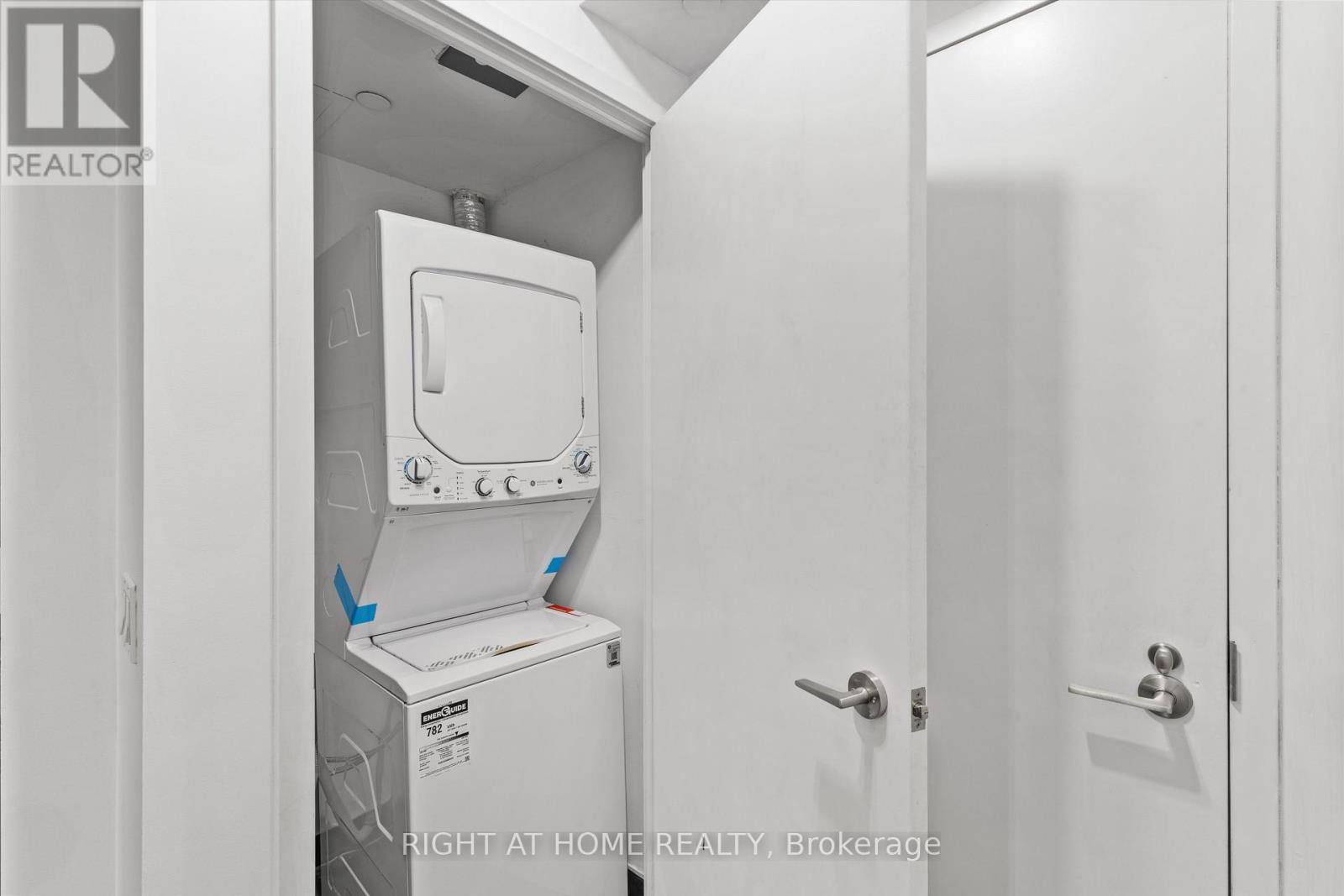 318 - 1030 King Street W, Toronto, Ontario  M6K 0B4 - Photo 17 - C12652104