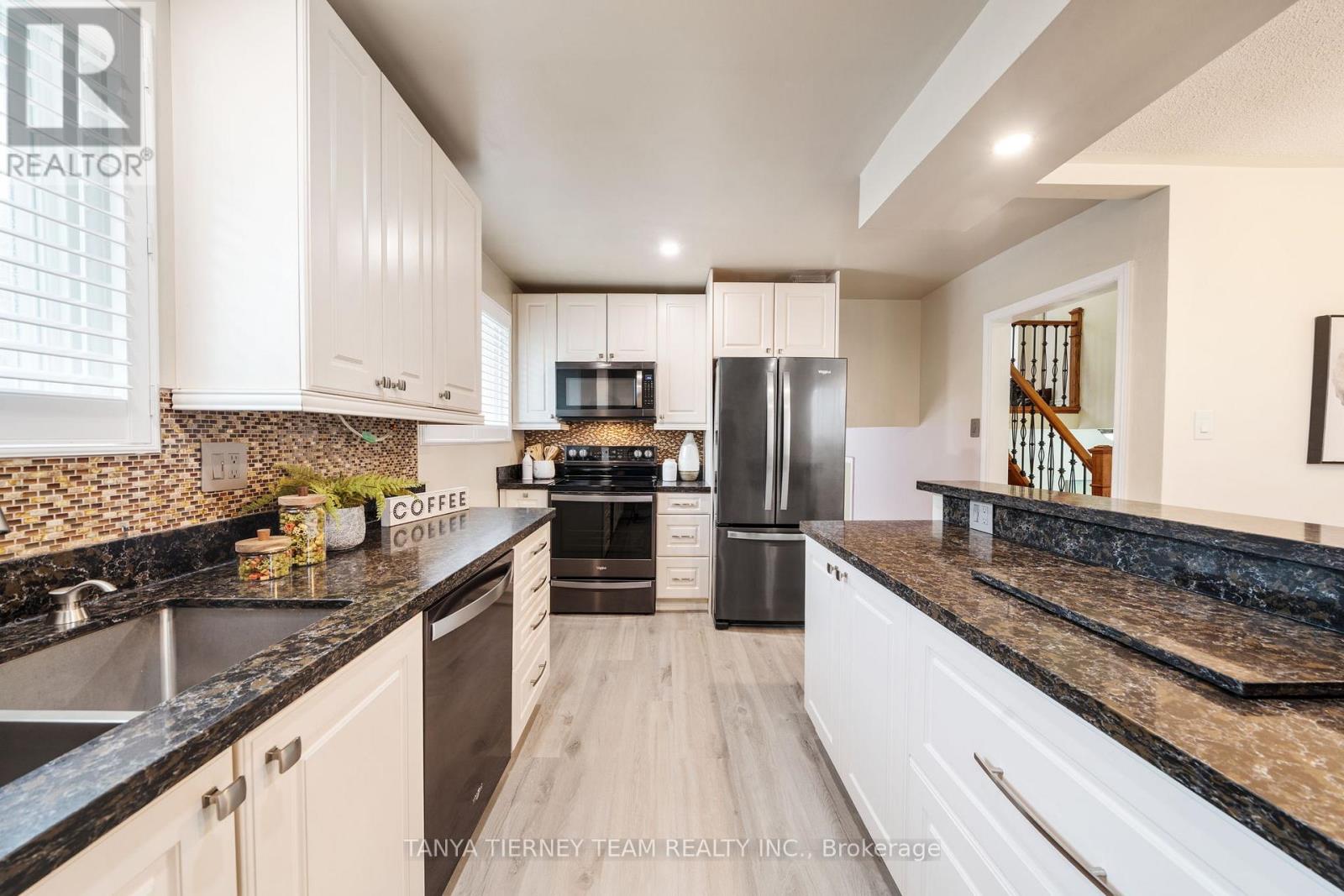 728 Bermuda Avenue, Oshawa, Ontario  L1J 6A8 - Photo 12 - E12652108