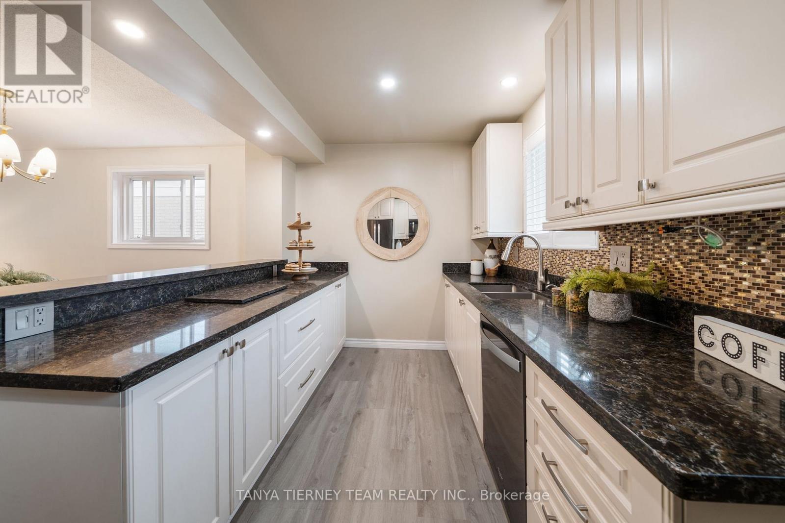 728 Bermuda Avenue, Oshawa, Ontario  L1J 6A8 - Photo 14 - E12652108