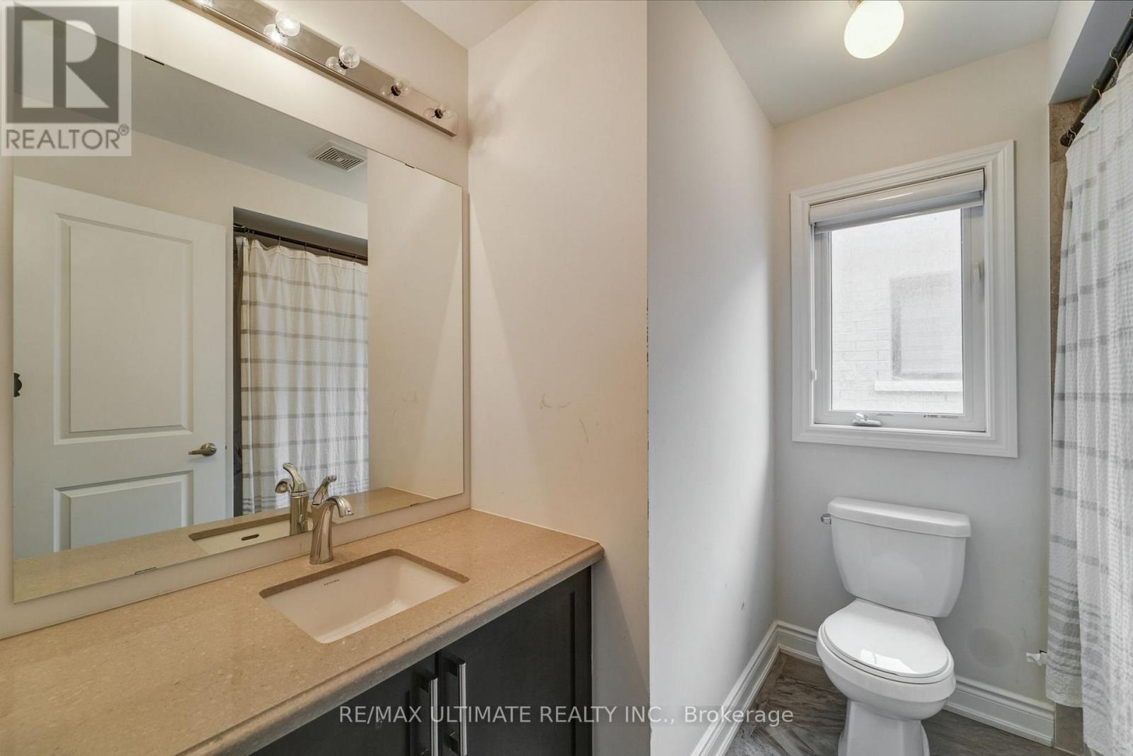 37 Zenith Avenue, Vaughan, Ontario  L4H 4K9 - Photo 22 - N12652102